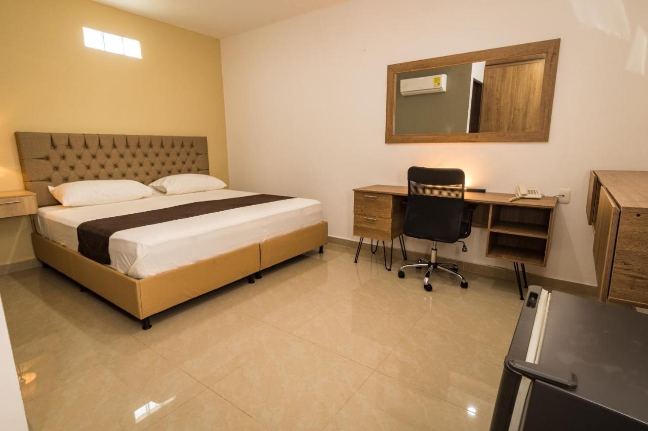 Genesis Hotel ซินเซเลโฮ ภายนอก รูปภาพ